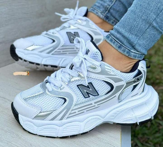 NEW BALANCE 530